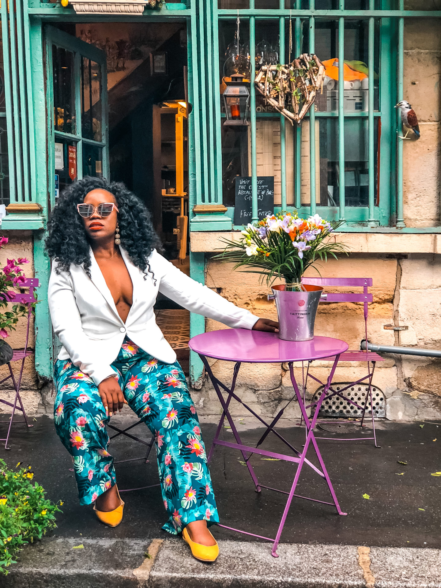 African, African Blogger, Boston Blogger, France, Paris, Africancocktail, African cocktail, Au Vieux D’arcole, Cafe, Paris Instagrammable Spots, Instagram