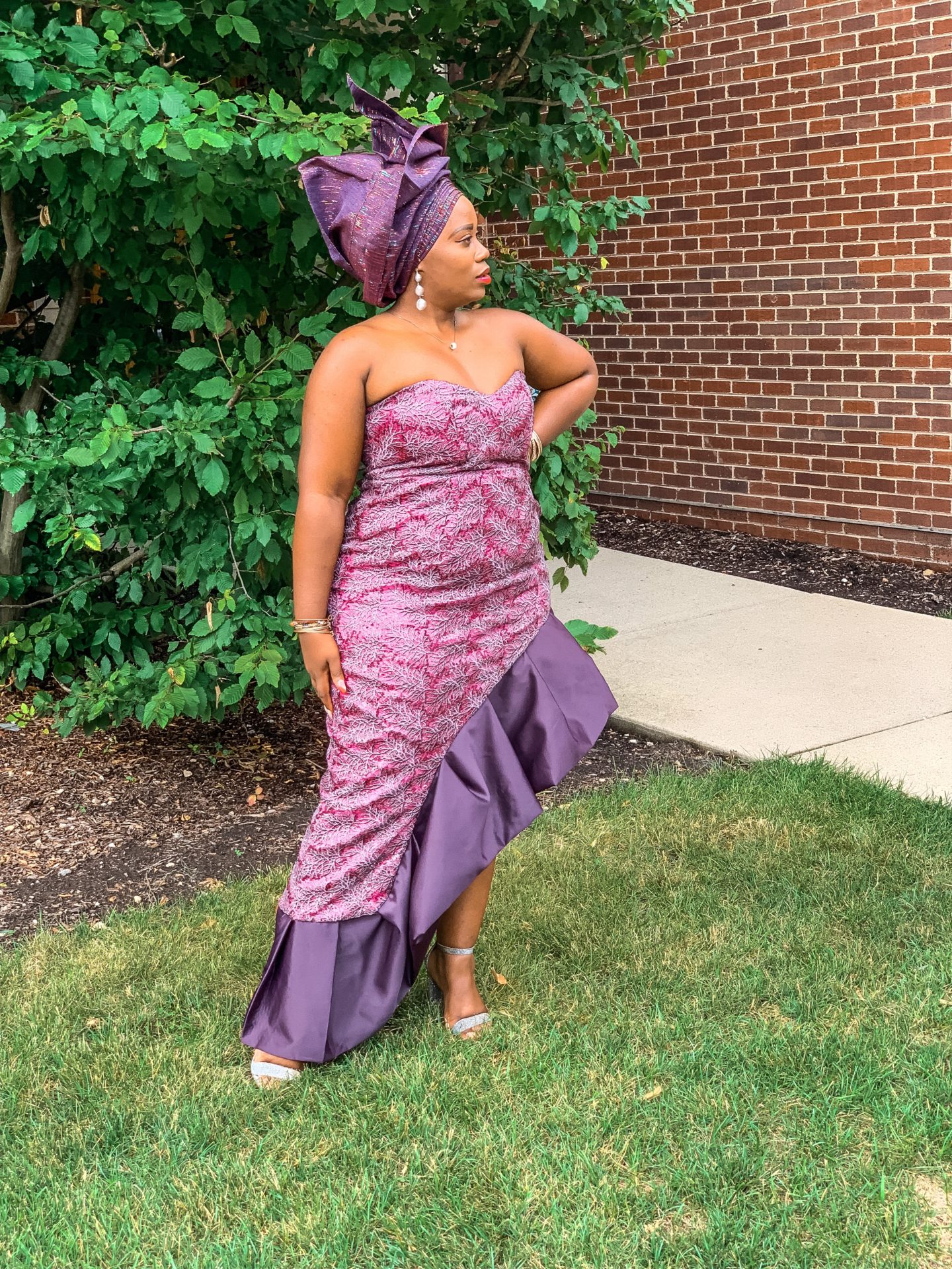 Binja in Nigerian Traditional Asoebi and Gele 5